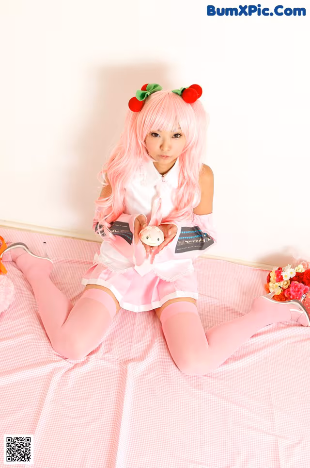 Necoco - Frida Indian Ass